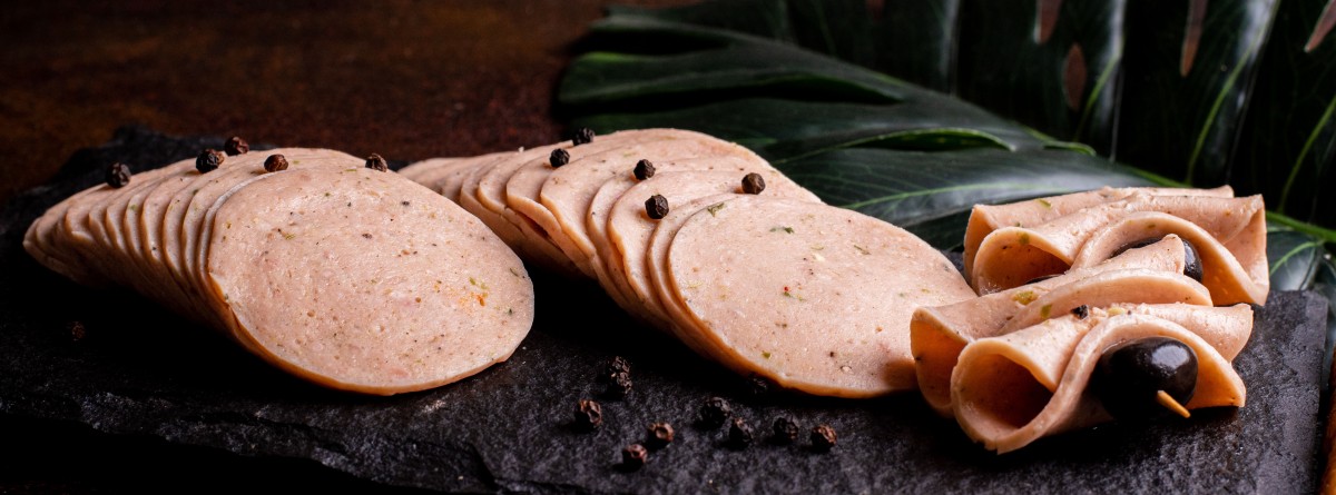 Chicken Salami Black Pepper